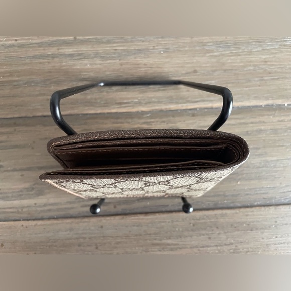 EUC, Vintage Gucci Bifold, Monogram Wallet - Picture 9 of 9